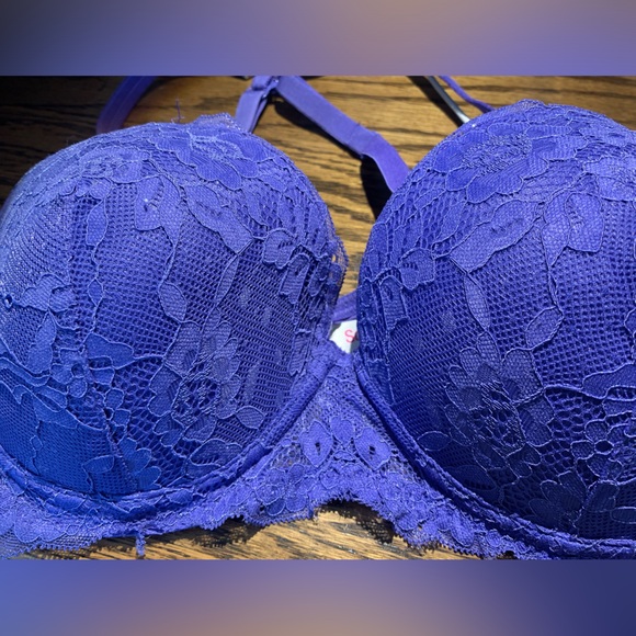 SO NWOT Elegant Purple Lace Bra - Picture 2 of 6